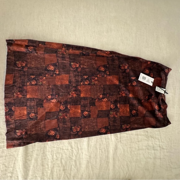 NWT We Wore What Velvet Bikini Set in Saddle - Picture 9 of 11